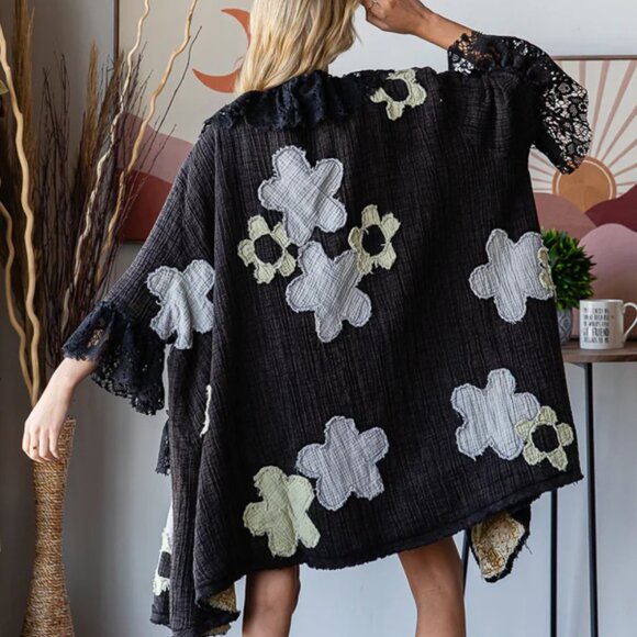 067Oli & Hali Flower Patchwork Lace Ruffle Sleeve Duster Washed Black Size Small - Picture 7 of 11